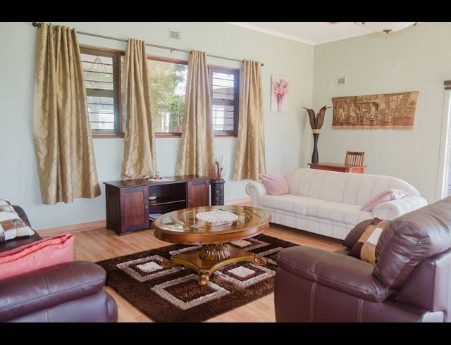 3 BEDROOM HOUSE FOR SALE IN SCOTTBURGH CENTRAL